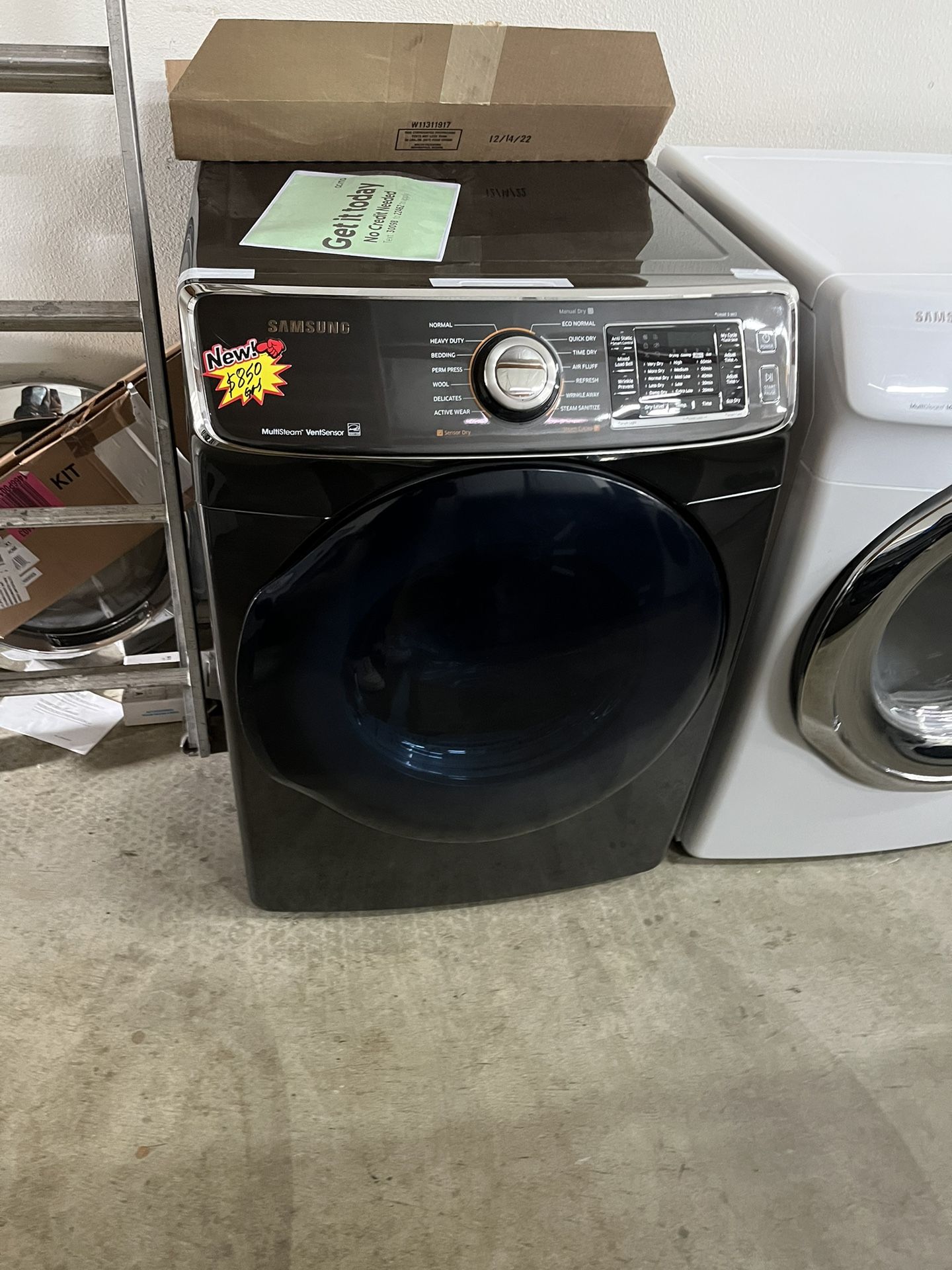 SAMSUNG DARK STAINLESS STEEL GAS DRYER