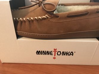 Minnetonka Men’s Slippers 