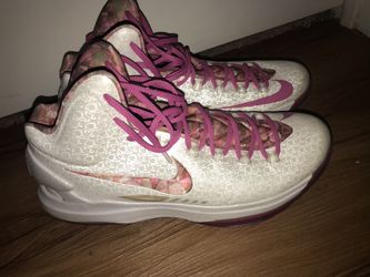 KD AUNT PEARL Size 13