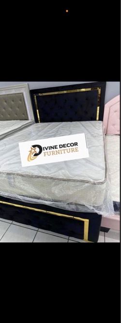 New queen + mattress set