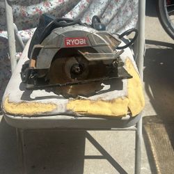 Ryobi Saw