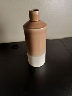 Ceramic decorative Vase