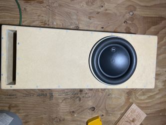 JL Audio w7 8-inch