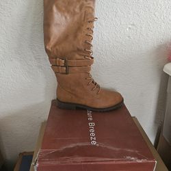 Boots 8.5