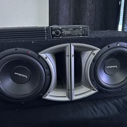 Rockford Fosgate P2L-210 Punch Stage 2 dual 10" ported enclosed subwoofe