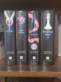 Original Twilight 4 book set.