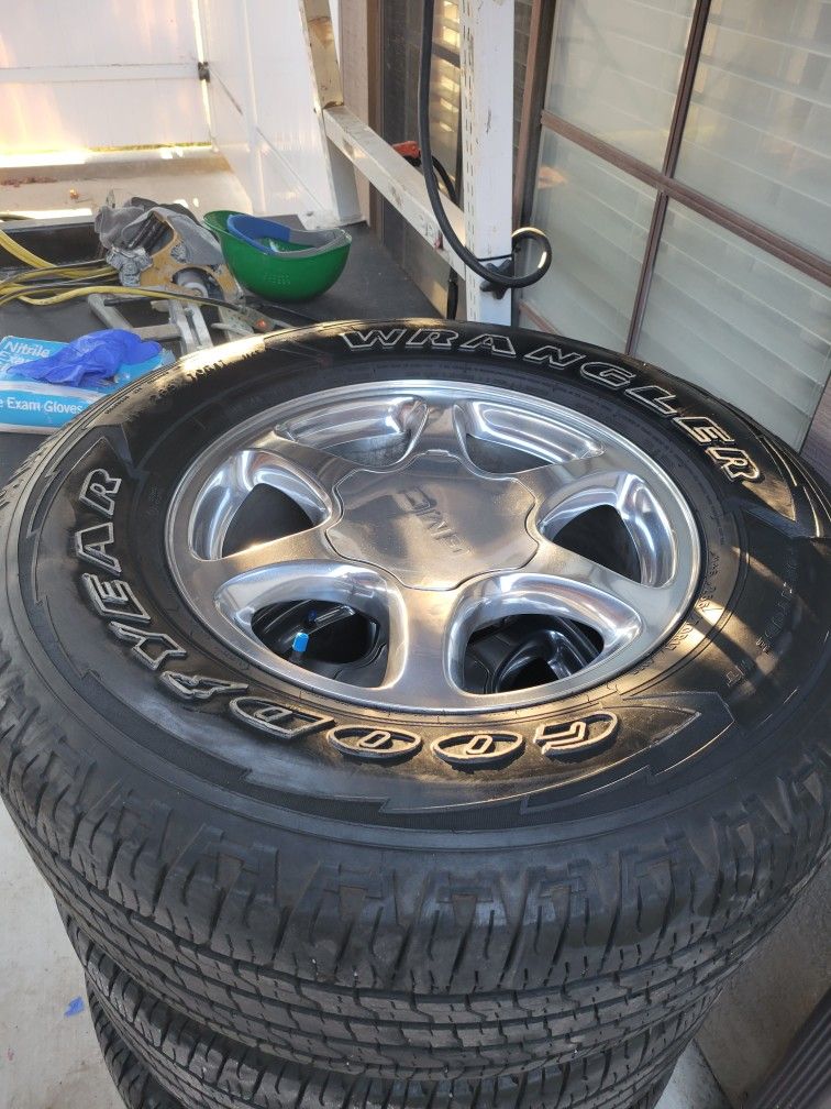 Wheels And Tires for Sale in Manteca, CA OfferUp