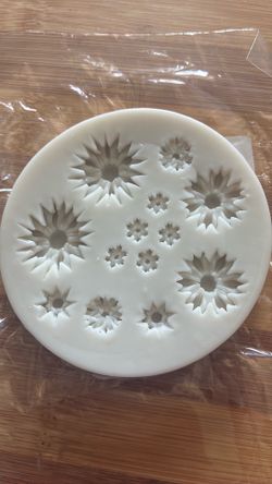 DAISY SILICONE MOLD