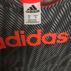 Suéter Adidas 