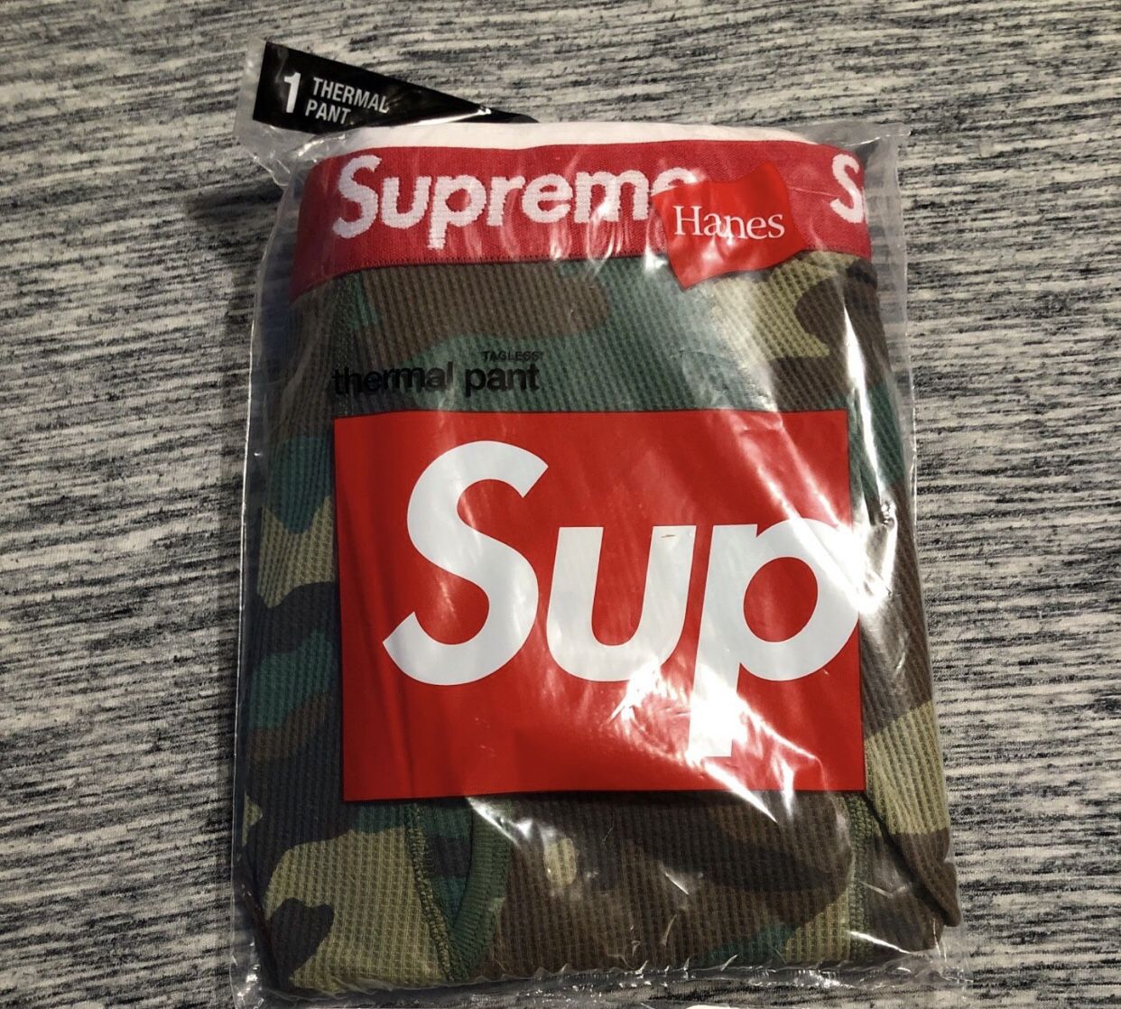 Supreme hanes thermal pants Woodland camo