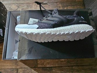 Adidas Ultra Boost 4.0
Game of Thrones Nights Watch Seize 11