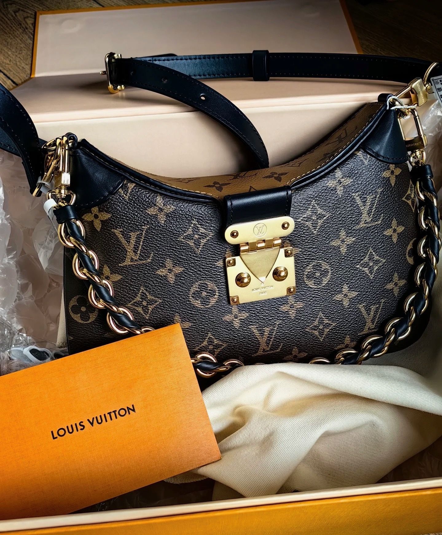 LOUIS VUITTON Twinny