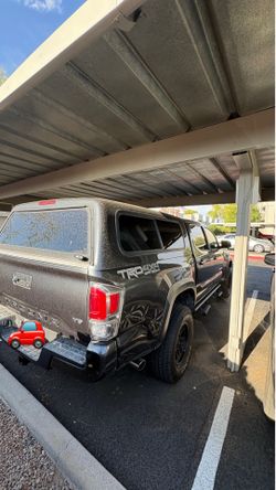 Toyota Tacoma Trd off-road 2020