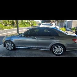 2008 Mercedes Benz C300 $8k OBO