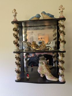 Victorian Vintage Meissen Mirrored Shelves