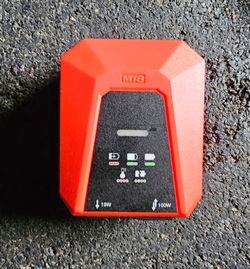 Milwaukee
M18 18V Lithium-Ion TOP-OFF Charger & Power Supply (Tool-Only)