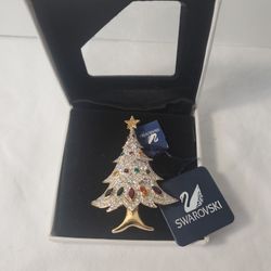 Swarovski Christmas Tree Pin Brooch 