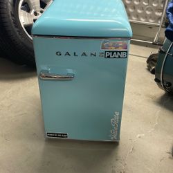 Mini Fridge