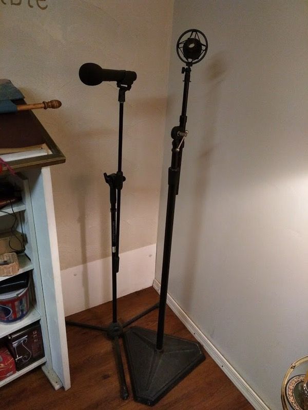 Standard and Studio Mic Stands