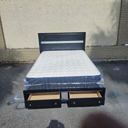 Black Queen Size Solid Wood Platform Bed Frame With Brand New Queen Size Plush Stearns &foster Mattress In Plastic 
