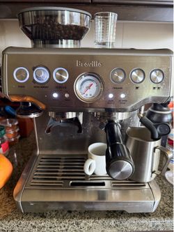 Breville Barista Express Espresso Machine BES870XL
