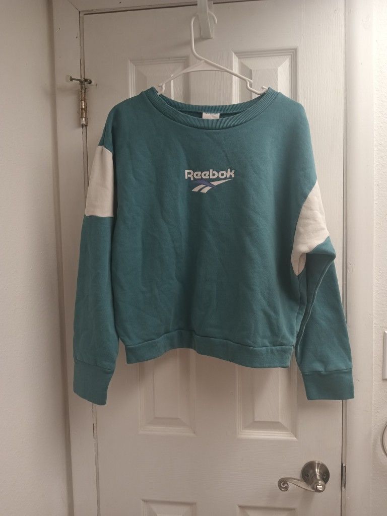 Classic Reebok Style Sweatshirt Size Medium