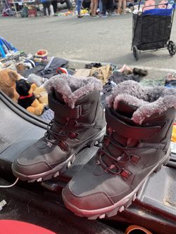 Kids snow shoes