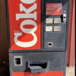 Coca Cola Vending Machine