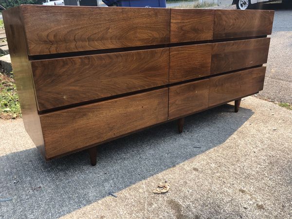American Of Martinsville 9 Drawer Dresser Delivery Available For In Everett Wa Offerup