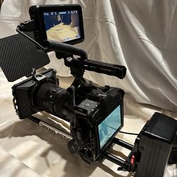 Blackmagic Design Pocket Cinema Camera 6K Pro,