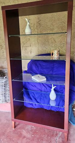 Glass book shelf