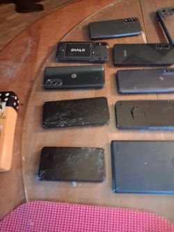 Lots of phones-tablets