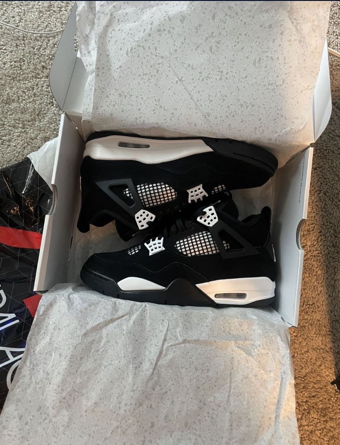 White Thunder Jordan 4’s for Sale in Addison, TX OfferUp