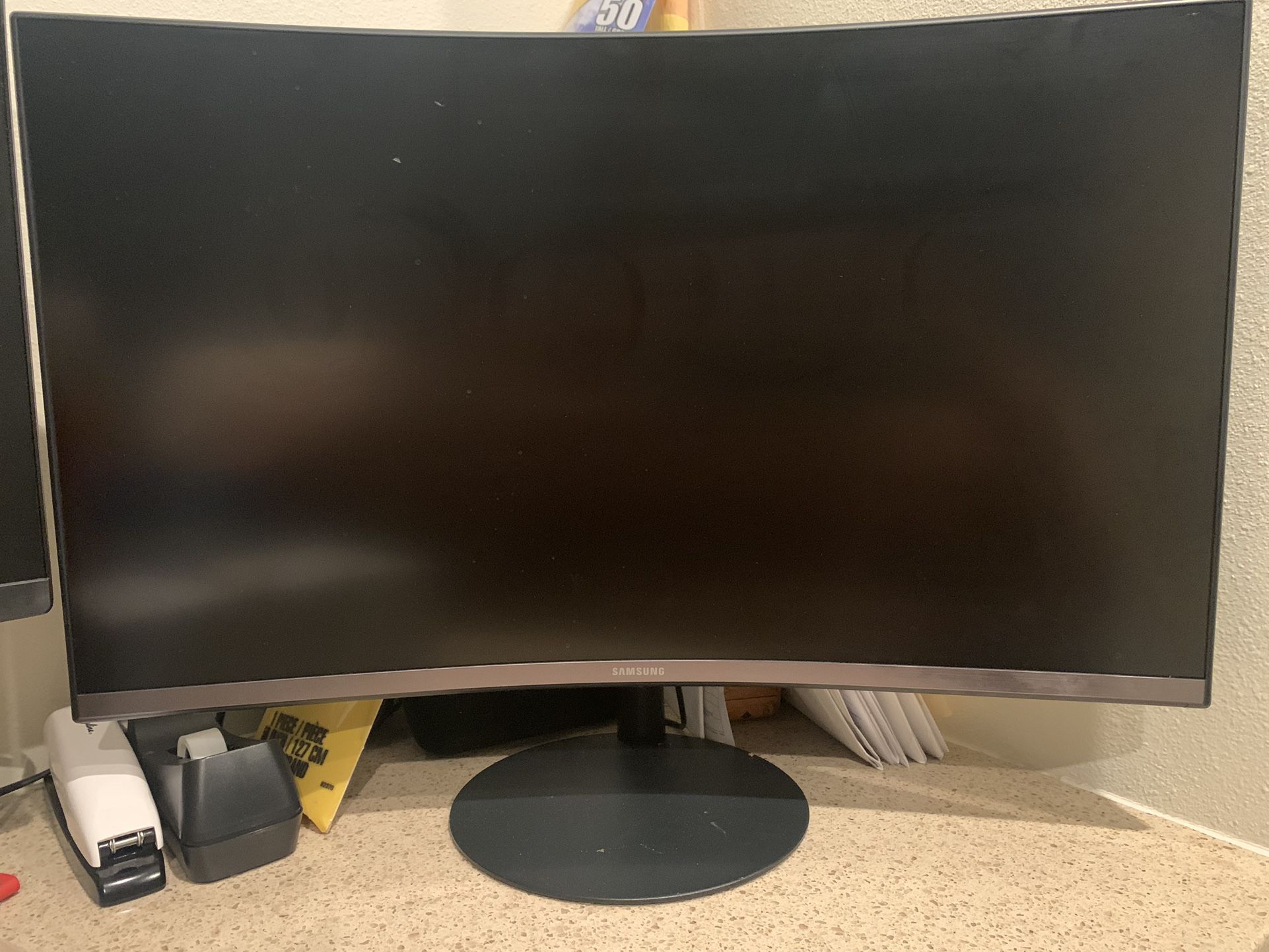 Samsung T55 Series Curve Monitor 27”