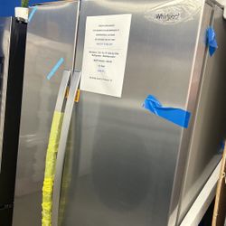 Whirlpool Refrigerator 