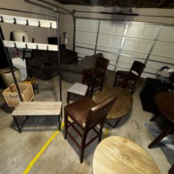 5 piece living room set + more 