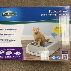 PetSafe ScoopFree Complete Plus Self-Cleaning Cat Litterbox - Never Scoop Litter Again - Hands-No Cleanup With Disposable Crystal Tray !