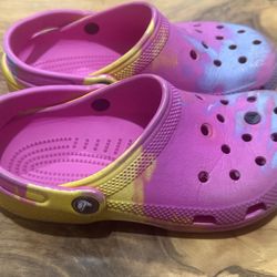 Kids Crocs Sz 2 