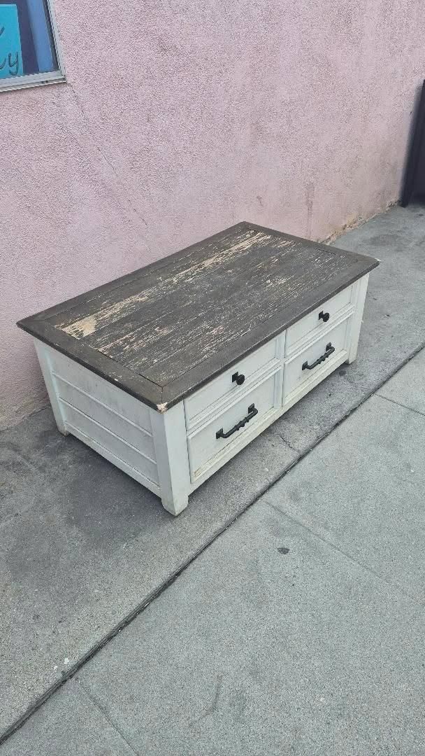 Coffee table with storage