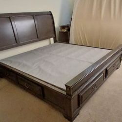 King Size Platform Bed With Drawers