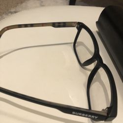 Burberry Reading Glases  Like New Real Whit Transition Meses 
