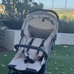 Lightweight Travel Stroller – Airplane Carry-On Approved