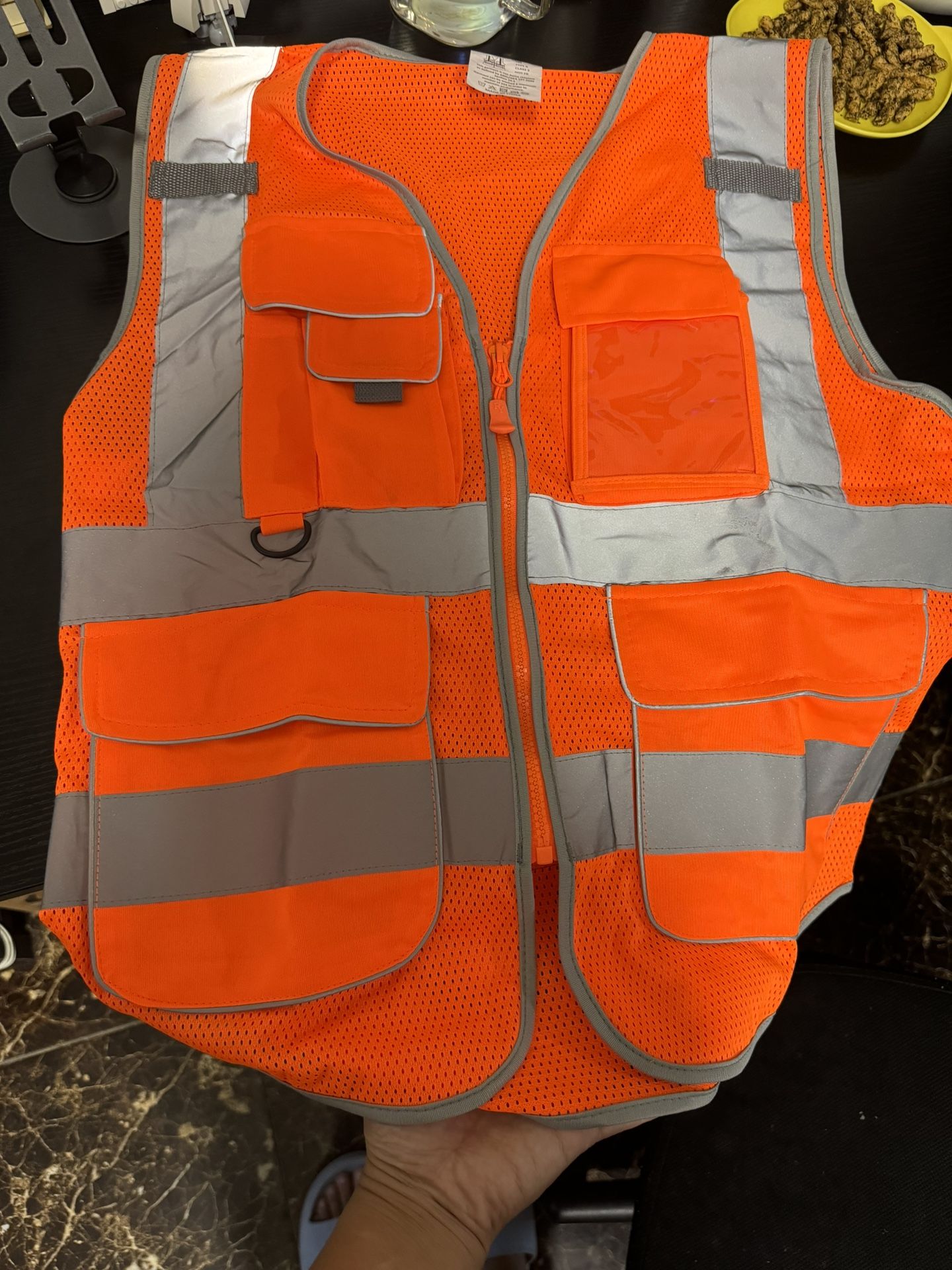 New Safety Vest size L
