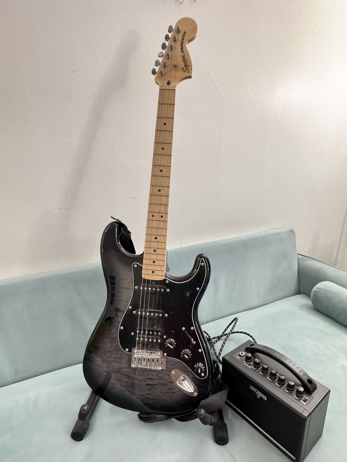 Guitar + Amp Bundle β Strat & Katana Mini!