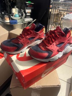 Size 11 Nike Air Huarache University Red Blue White