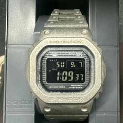 G-SHOCK Casio 40th Anniversary Recrystallized Limited Edition GMWB5000PS-1 (Complete Set)