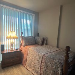 Solid Wood Twin bed,mattress,baseboard&sidetable