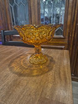 L.E Smith Moon And Stars Pedestal