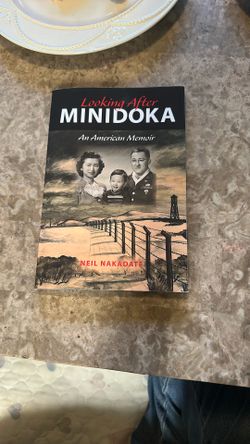Book Of -Looking After Mi idols By Neil Nakadate-