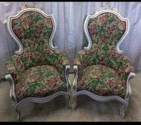 VINTAGE CHAIRS